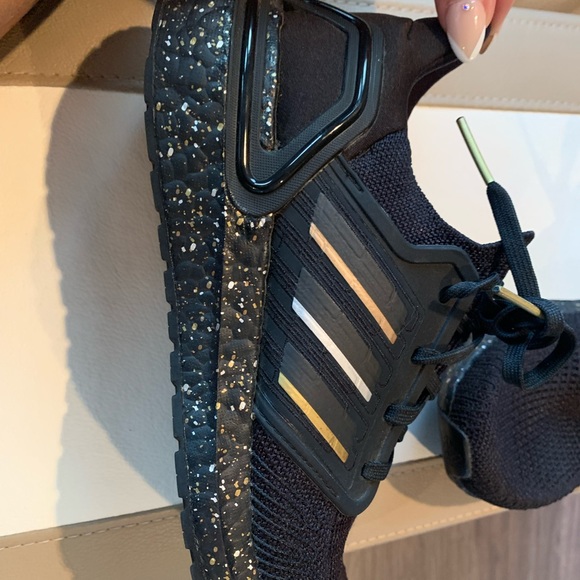 Adidas Ultraboost Sneakers - Picture 10 of 16